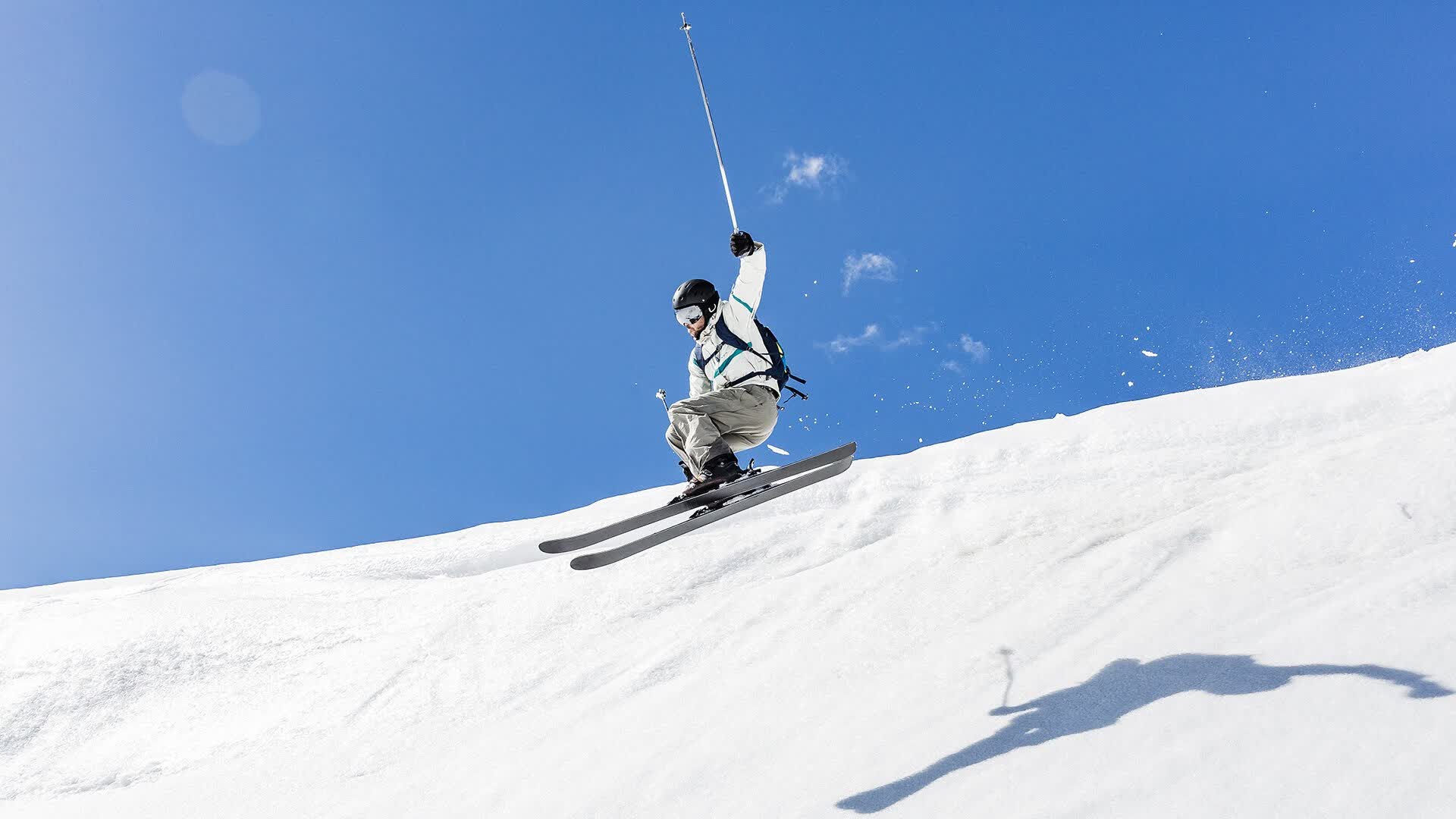 列队礼敬,足球之外的王者风度—波尔图致敬贝林厄姆的深意,以便我为您生成标题。
